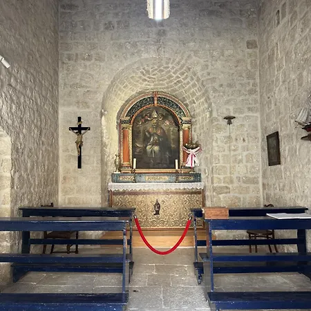 Lola דירה *